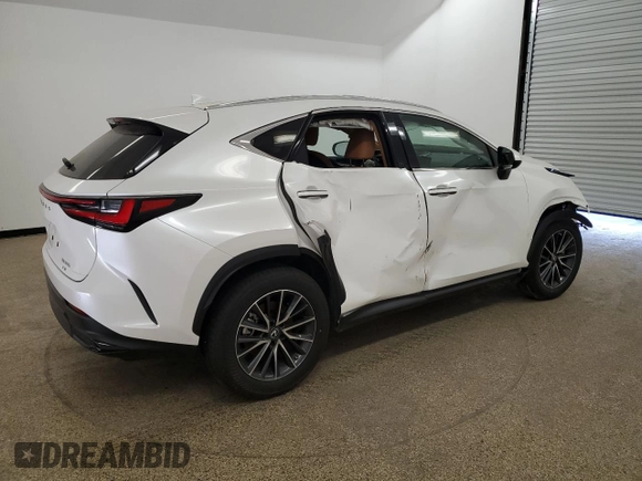 2022 Lexus NX with VIN 2T2GKCEZ5NC009044, listed as a Copart auction lot 39365464 with 6,423 mi miles. Bid and sale history available at carsss.com. Image 3.