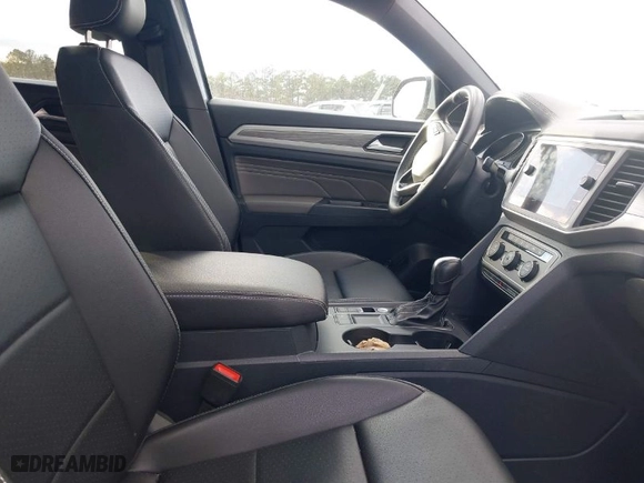 2021 Volkswagen Atlas Cross Sport 3.6L V6 SE w/Technology with VIN 1V2JE2CA9MC224456, listed as a IAAI auction lot 41427604 with 24,803 mi miles. Bid and sale history available at carsss.com. Image 5.