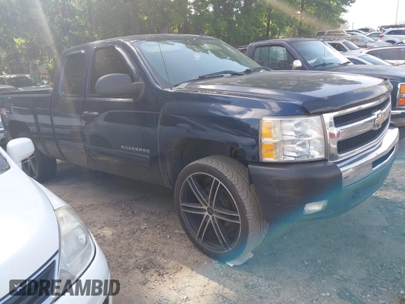 2011 Chevrolet Silverado 1500 LT with VIN 1GCRKSE35BZ413126, listed as a IAAI auction lot 42185963 with 223,132 mi miles and . Bid and sale history available at DreamBid. Image 1.