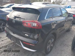 2018 Kia Niro EX with VIN KNDCC3LC5J5119050, listed as a IAAI auction lot 41676002 with 203,043 mi miles. Bid and sale history available at carsss.com. Image 4.