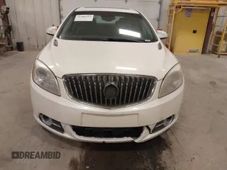 2012 Buick Verano Group z VIN 1G4PS5SK4C4133731, wystawiony jako IAAI lot #41986313 z przebiegiem 135 685 mil mil oraz . Historia ofert i sprzedaży dostępna na DreamBid. Obrazek 6.