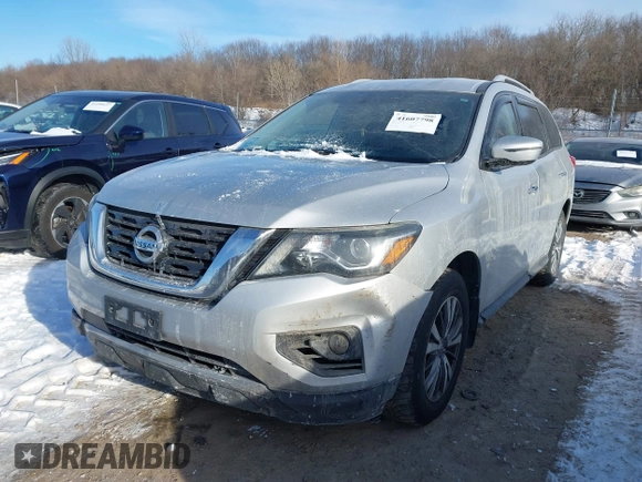 2017 Nissan Pathfinder SV with VIN 5N1DR2MM9HC678395, listed as a IAAI auction lot 41607798 with 190,996 mi miles. Bid and sale history available at carsss.com. Image 17.