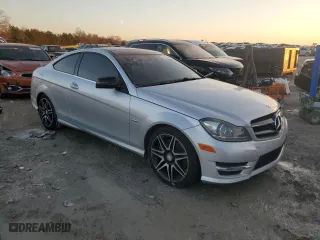 2015 Mercedes-Benz C-Class C 250 with VIN WDDGJ4HBXFG373156, listed as a Copart auction lot 43754385 with 130,610 mi miles and Clean Title. Bid and sale history available at carsss.com. Image 4.