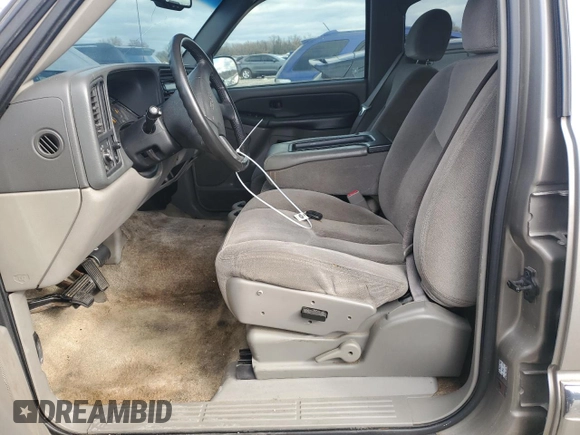 2003 GMC Yukon SLT with VIN 1GKEC13V93J286203, listed as a Copart auction lot 81538984 with 258,338 mi miles and Salvage Title. Bid and sale history available at carsss.com. Image 7.