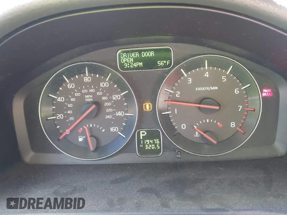 2011 Volvo C30 with VIN YV1672MK7B2226292, listed as a IAAI auction lot 41871256 with 119,476 mi miles. Bid and sale history available at carsss.com. Image 7.