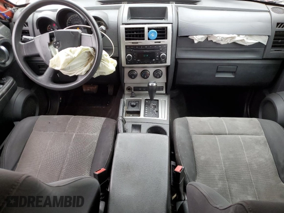 2007 Dodge Nitro SXT with VIN 1D8GU28K97W587506, listed as a Copart auction lot 72824234 with 221,093 mi miles and Clean Title. Bid and sale history available at DreamBid. Image 8.