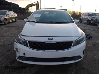 2018 Kia Forte LX with VIN 3KPFL4A74JE190592, listed as a IAAI auction lot 41246176 with 1 mi miles. Bid and sale history available at carsss.com. Image 11.