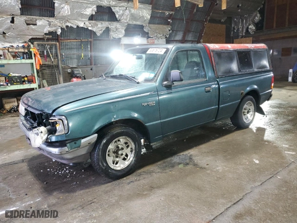 1995 Ford Ranger Splash with VIN 1FTCR10A8STA46131, listed as a Copart auction lot 83876724 with 117,400 mi miles and Salvage Title. Bid and sale history available at carsss.com. Image 1.