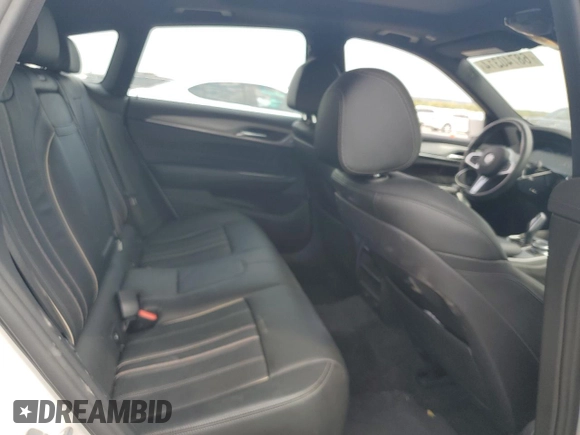 2019 BMW 6 Series 640i xDrive with VIN WBAJV6C50KBK08285, listed as a Copart auction lot 68740314 with 17,116 mi miles and Salvage Title. Bid and sale history available at carsss.com. Image 10.