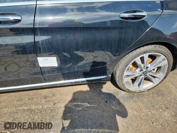 2019 Mercedes-Benz C 300 z VIN 55SWF8DB6KU312264, wystawiony jako Copart lot #59857635 z przebiegiem Nie podano mil oraz Czysty tytuł • Clean title. Historia ofert i sprzedaży dostępna na DreamBid. Obrazek 12.