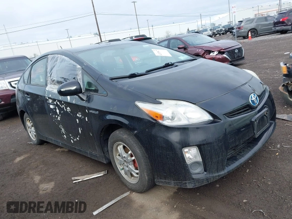 2011 Toyota Prius I with VIN JTDKN3DU2B5331127, listed as a IAAI auction lot 42139127 with 285,029 mi miles. Bid and sale history available at carsss.com. Image 1.