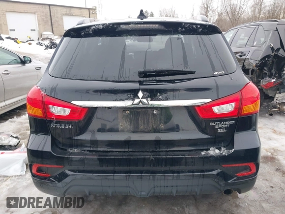 2018 Mitsubishi Outlander SEL z VIN JA4AR4AW3JU003581, wystawiony jako IAAI lot #41649517 z przebiegiem 133 160 mil mil oraz . Historia ofert i sprzedaży dostępna na DreamBid. Obrazek 16.