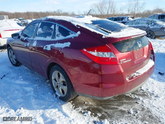 2010 Honda Accord Crosstour EX-L with VIN 5J6TF2H57AL013314, listed as a IAAI auction lot 41592328 with 145,864 mi miles. Bid and sale history available at carsss.com. Image 3.