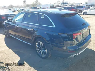 2017 Audi allroad Premium Plus with VIN WA18NAF41HA174843, listed as a IAAI auction lot 41240149 with 47,376 mi miles. Bid and sale history available at carsss.com. Image 3.