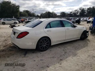 2020 Mercedes-Benz S-Class S 560 with VIN W1KUG8DBXLA551628, listed as a Copart auction lot 42803035 with 35,872 mi miles and Salvage Title. Bid and sale history available at carsss.com. Image 3.