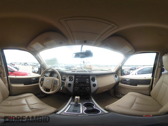 2014 Ford Expedition XLT z VIN 1FMJU1H54EEF05270, wystawiony jako IAAI lot #42129357 z przebiegiem 95 070 mil mil oraz . Historia ofert i sprzedaży dostępna na DreamBid. Obrazek 19.