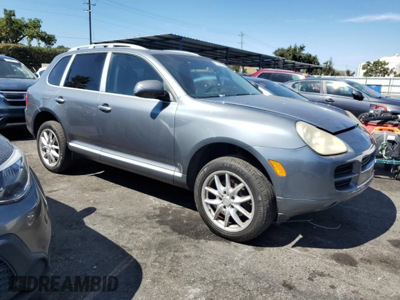 2005 Porsche Cayenne with VIN WP1AA29P15LA23272, listed as a Copart auction lot 72565164 with 193,134 mi miles and Salvage Title. Bid and sale history available at carsss.com. Image 4.