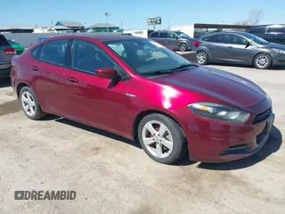 2015 Dodge Dart SXT z VIN 1C3CDFBB1FD374304, wystawiony jako IAAI lot #41781595 z przebiegiem 165 514 mil mil oraz . Historia ofert i sprzedaży dostępna na DreamBid. Obrazek 1.