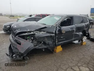 2016 Jeep Cherokee Latitude z VIN 1C4PJMCB1GW299859, wystawiony jako Copart lot #55400725 z przebiegiem 93 156 mil mil oraz Czysty tytuł • Clean title. Historia ofert i sprzedaży dostępna na DreamBid. Obrazek 1.