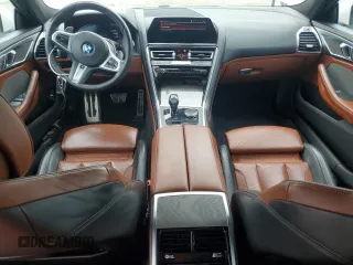 2022 BMW 8 Series 840i с VIN WBAGV4C03NCH43079, выставлен на аукционе Copart как лот 59799665 с пробегом 28 069 миль миль и Списание • Salvage title. История ставок и продаж доступна на DreamBid. Изображение 8.