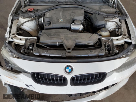 2015 BMW 3 Series 320i z VIN WBA3B1C59F5A05827, wystawiony jako Copart lot #50589825 z przebiegiem 91 555 mil mil oraz Szkoda całkowita • Salvage title. Historia ofert i sprzedaży dostępna na DreamBid. Obrazek 13.