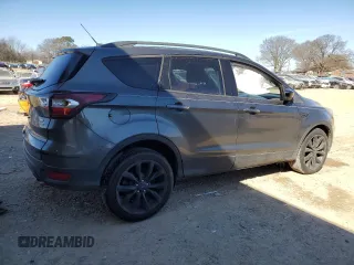 2017 Ford Escape SE with VIN 1FMCU0GD8HUA89018, listed as a Copart auction lot 45302875 with 101,182 mi miles and Salvage Title. Bid and sale history available at carsss.com. Image 3.