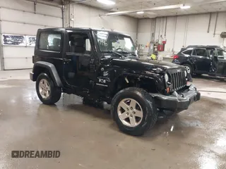 2007 Jeep Wrangler X z VIN 1J4FA24187L117446, wystawiony jako IAAI lot #42177996 z przebiegiem 218 976 mil mil oraz . Historia ofert i sprzedaży dostępna na DreamBid. Obrazek 1.