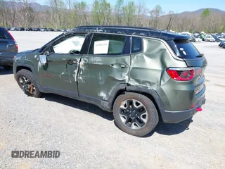 2018 Jeep Compass Trailhawk with VIN 3C4NJDDB0JT241163, listed as a IAAI auction lot 41986193 with 89,246 mi miles and . Bid and sale history available at DreamBid. Image 3.