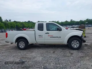2016 Nissan Frontier S z VIN 1N6BD0CT8GN790581, wystawiony jako IAAI lot #42168583 z przebiegiem 218 908 mil mil oraz . Historia ofert i sprzedaży dostępna na DreamBid. Obrazek 14.