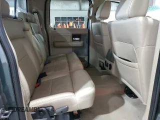 2006 Ford F-150 XLT z VIN 1FTPW14516FA19865, wystawiony jako Copart lot #59303485 z przebiegiem 148 172 mil mil oraz Czysty tytuł • Clean title. Historia ofert i sprzedaży dostępna na DreamBid. Obrazek 10.