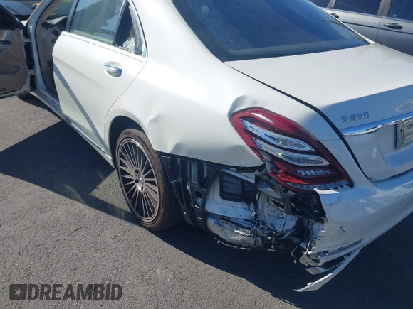 2014 Mercedes-Benz S 550 z VIN WDDUG8CB5EA022737, wystawiony jako IAAI lot #41861285 z przebiegiem 145 837 mil mil oraz . Historia ofert i sprzedaży dostępna na DreamBid. Obrazek 6.