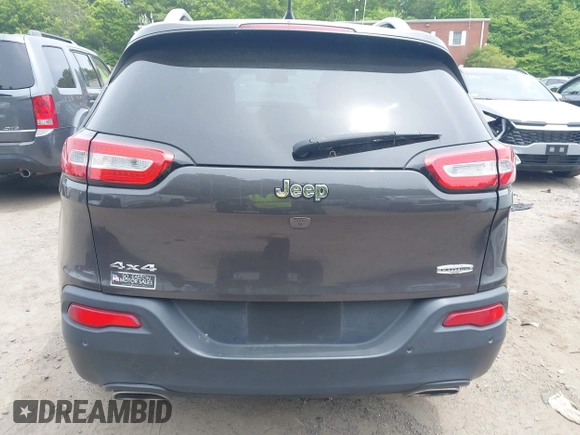 2017 Jeep Cherokee Latitude с VIN 1C4PJMCS6HW649441, выставлен на аукционе IAAI как лот 42286967 с пробегом 68 742 миль миль и . История ставок и продаж доступна на DreamBid. Изображение 16.