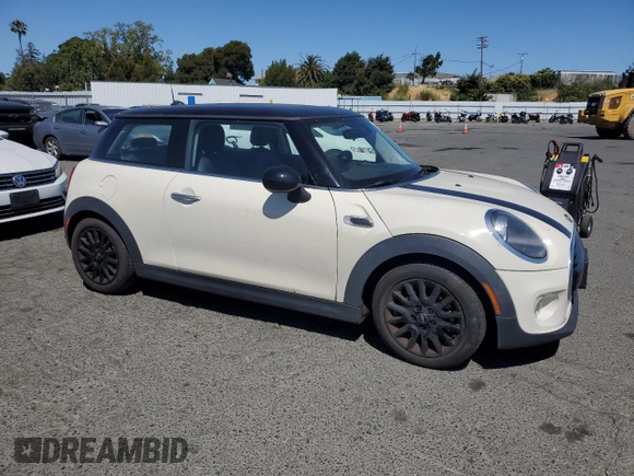 2019 MINI Hardtop Cooper z VIN WMWXP5C52K2H29767, wystawiony jako Copart lot #61006445 z przebiegiem 50 212 mil mil oraz Szkoda całkowita • Salvage title. Historia ofert i sprzedaży dostępna na DreamBid. Obrazek 4.