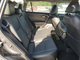 2021 Toyota RAV4 XLE Premium с VIN 2T3A1RFV7MC207416, выставлен на аукционе Copart как лот 54402225 с пробегом 70 597 миль миль и Списание • Salvage title. История ставок и продаж доступна на DreamBid. Изображение 11.