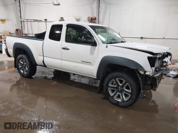 2008 Toyota Tacoma with VIN 5TEUU42N48Z580337, listed as a IAAI auction lot 41391217 with 156,243 mi miles and . Bid and sale history available at DreamBid. Image 1.