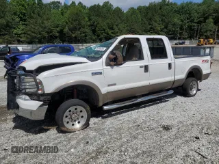 2006 Ford F-250 XL z VIN 1FTSW21P86ED39860, wystawiony jako Copart lot #56886095 z przebiegiem Nie podano mil oraz Szkoda całkowita • Salvage title. Historia ofert i sprzedaży dostępna na DreamBid. Obrazek 1.