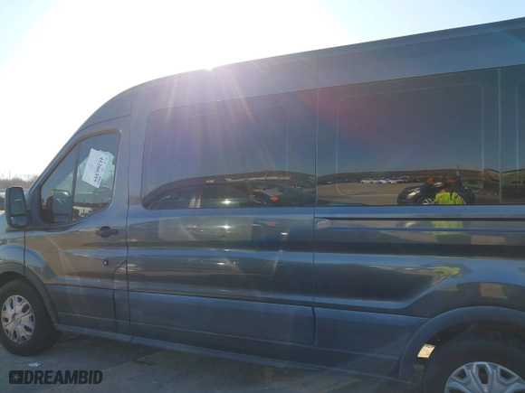 2017 Ford Transit Wagon XL with VIN 1FBAX2CM7HKA50327, listed as a IAAI auction lot 41266395 with 137,504 mi miles. Bid and sale history available at carsss.com. Image 14.