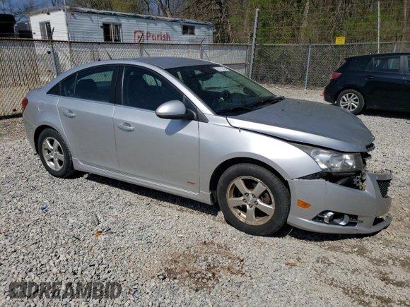 2014 Chevrolet Cruze 1LT with VIN 1G1PC5SB7E7138336, listed as a Copart auction lot 53772415 with 134,024 mi miles and Salvage Title. Bid and sale history available at carsss.com. Image 4.