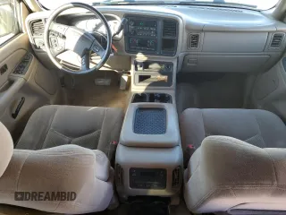 2005 Chevrolet Silverado 1500HD LS z VIN 1GCGK13U75F860057, wystawiony jako Copart lot #73538504 z przebiegiem 135 742 mil mil oraz Czysty tytuł • Clean title. Historia ofert i sprzedaży dostępna na DreamBid. Obrazek 8.