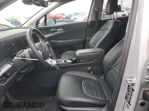 2024 Kia Sportage SX-Prestige с VIN 5XYK5CDF7RG213495, выставлен на аукционе Copart как лот 49735565 с пробегом 9 271 миль миль и Списание • Salvage title. История ставок и продаж доступна на DreamBid. Изображение 7.