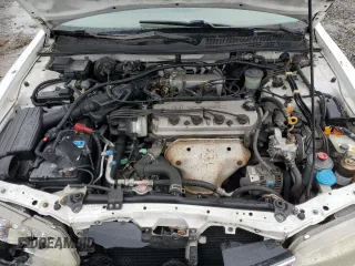 1997 Honda Accord EX with VIN 1HGCD565XVA178602, listed as a Copart auction lot 84797774 with 250,955 mi miles and Salvage Title. Bid and sale history available at DreamBid. Image 11.