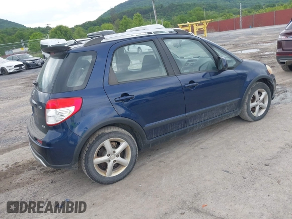 2008 Suzuki SX4 z VIN JS2YB417885103056, wystawiony jako IAAI lot #42359745 z przebiegiem 202 638 mil mil oraz . Historia ofert i sprzedaży dostępna na DreamBid. Obrazek 4.