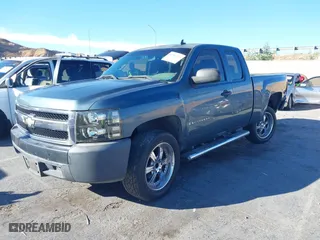 2007 Chevrolet Silverado 1500 Work Truck with VIN 1GCEC19C77Z503305, listed as a IAAI auction lot 41253453 with 160,392 mi miles. Bid and sale history available at carsss.com. Image 17.