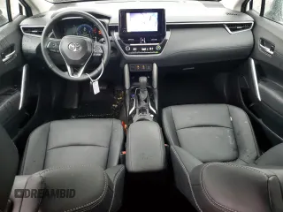 2024 Toyota Corolla Cross XLE с VIN 7MUDAABG2RV092744, выставлен на аукционе Copart как лот 52008035 с пробегом 6 263 миль миль и Списание • Salvage title. История ставок и продаж доступна на DreamBid. Изображение 8.