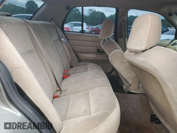 2003 Ford Police Interceptor Street Appear with VIN 2FAFP71W83X132646, listed as a Copart auction lot 55864205 with 211,073 mi miles and Salvage title. Bid and sale history available at DreamBid. Image 10.