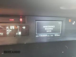 2015 Toyota Prius Two z VIN JTDZN3EU4FJ018610, wystawiony jako Copart lot #57826325 z przebiegiem 196 884 mil mil oraz Szkoda całkowita • Salvage title. Historia ofert i sprzedaży dostępna na DreamBid. Obrazek 9.