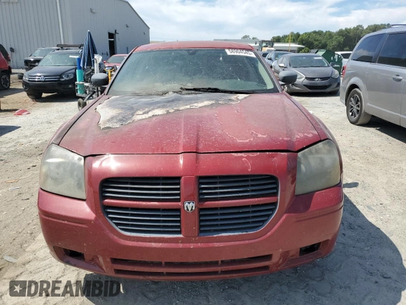 2005 Dodge Magnum SXT z VIN 2D8GZ48V95H537711, wystawiony jako Copart lot #58904545 z przebiegiem Nie podano mil oraz Szkoda całkowita • Salvage title. Historia ofert i sprzedaży dostępna na DreamBid. Obrazek 5.