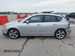 2005 Mazda 3 s z VIN JM1BK343051238053, wystawiony jako IAAI lot #42189736 z przebiegiem 113 069 mil mil oraz . Historia ofert i sprzedaży dostępna na DreamBid. Obrazek 14.