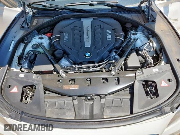 2013 BMW 7 Series 750Li с VIN WBAYE8C59DD134172, выставлен на аукционе Copart как лот 63624785 с пробегом 73 185 миль миль и Списание • Salvage title. История ставок и продаж доступна на DreamBid. Изображение 11.