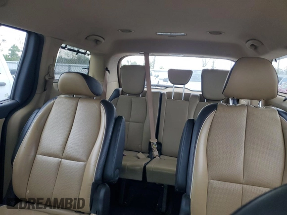 2016 Kia Sedona SX with VIN KNDMC5C15G6141728, listed as a Copart auction lot 88415325 with 312,895 mi miles and Clean Title. Bid and sale history available at carsss.com. Image 10.
